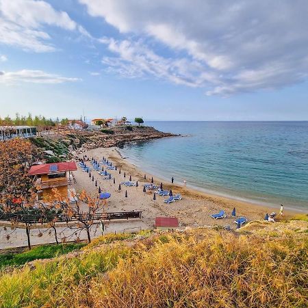 Villa Angel - Exotic Villa 200M From Beach Paralimni Exterior photo