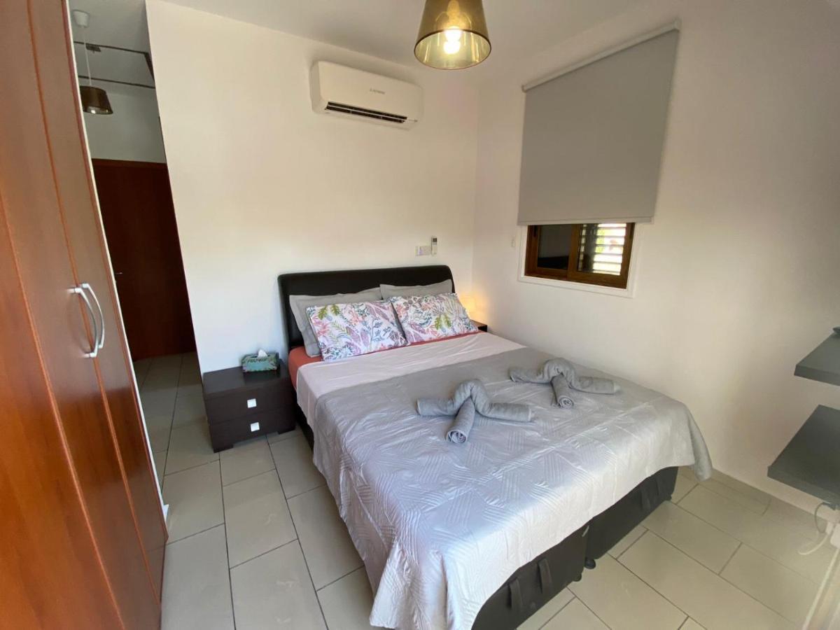 Villa Angel - Exotic Villa 200M From Beach Paralimni Exterior photo