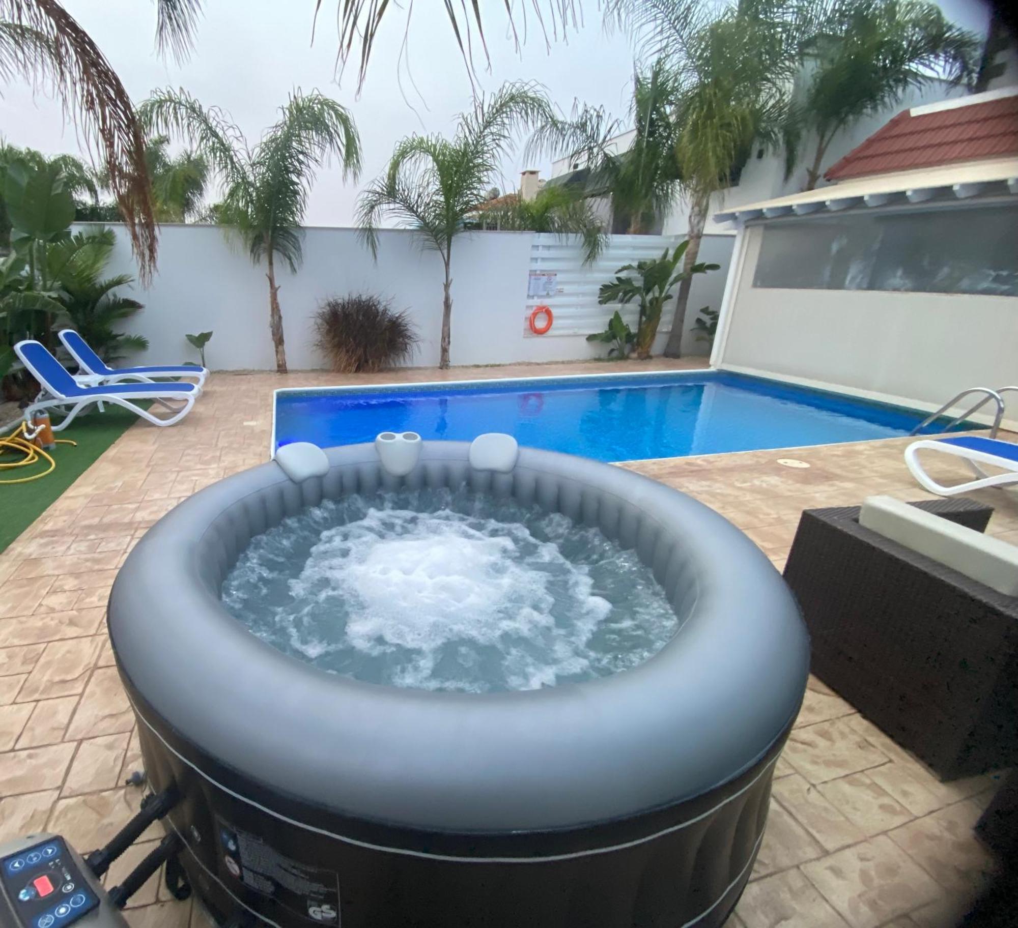 Villa Angel - Exotic Villa 200M From Beach Paralimni Exterior photo